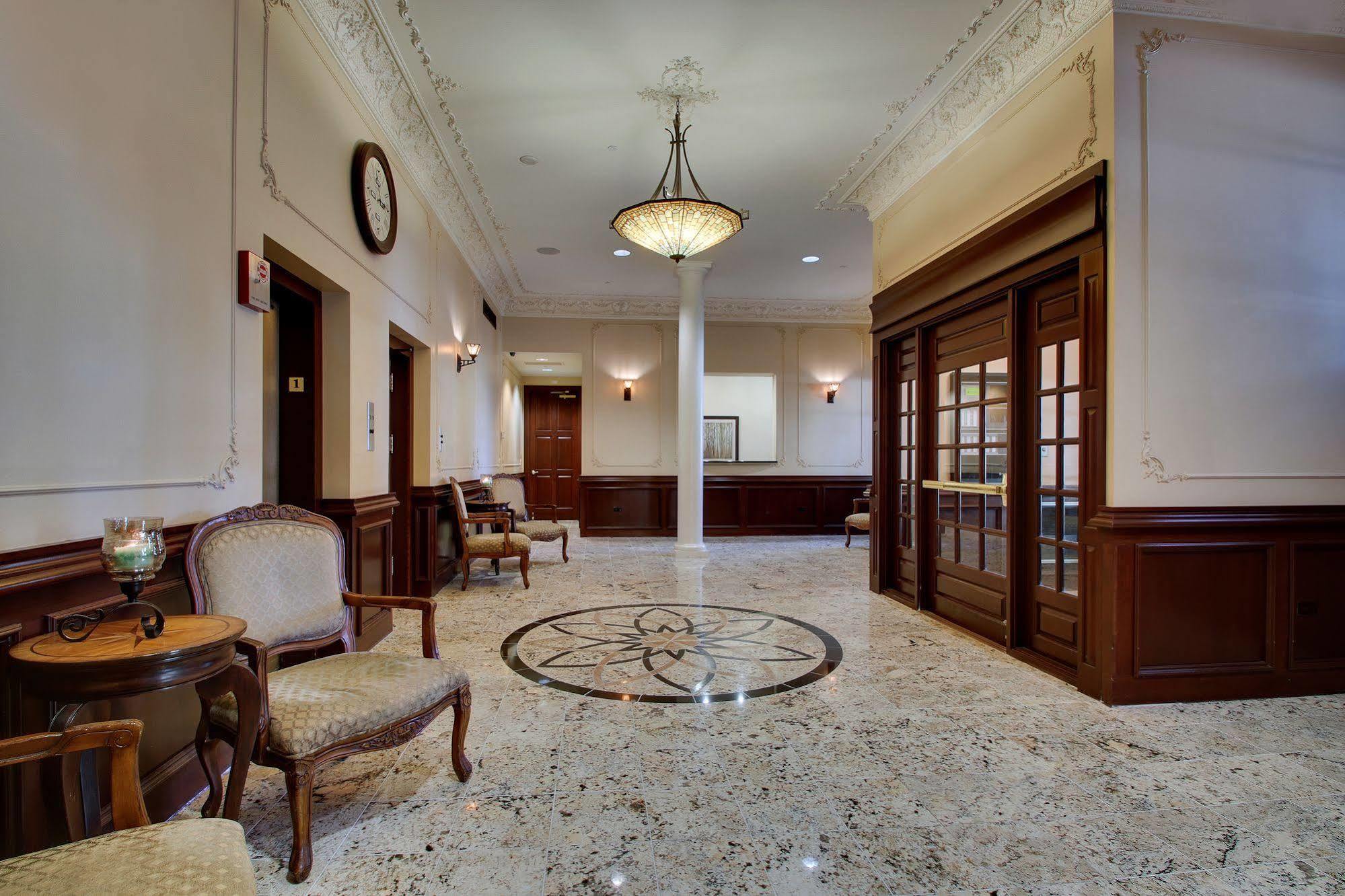 Dewitt Hotel And Suites Chicago Zewnętrze zdjęcie
